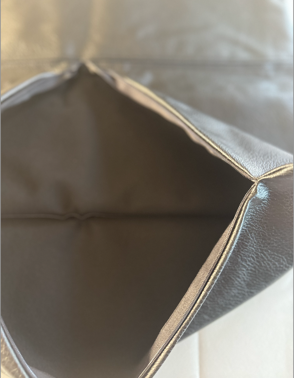 Faux leather cushion cover 50x50cm size and dimensions guide