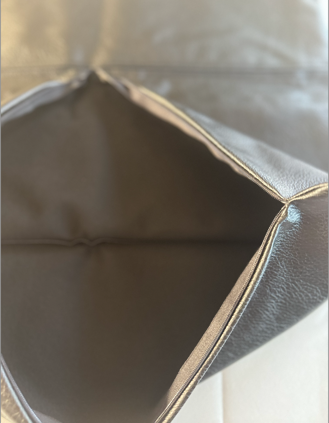 Faux leather cushion cover 50x50cm size and dimensions guide